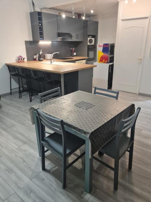 Le Beau Sejour Apartment Poitiers Bagian luar foto